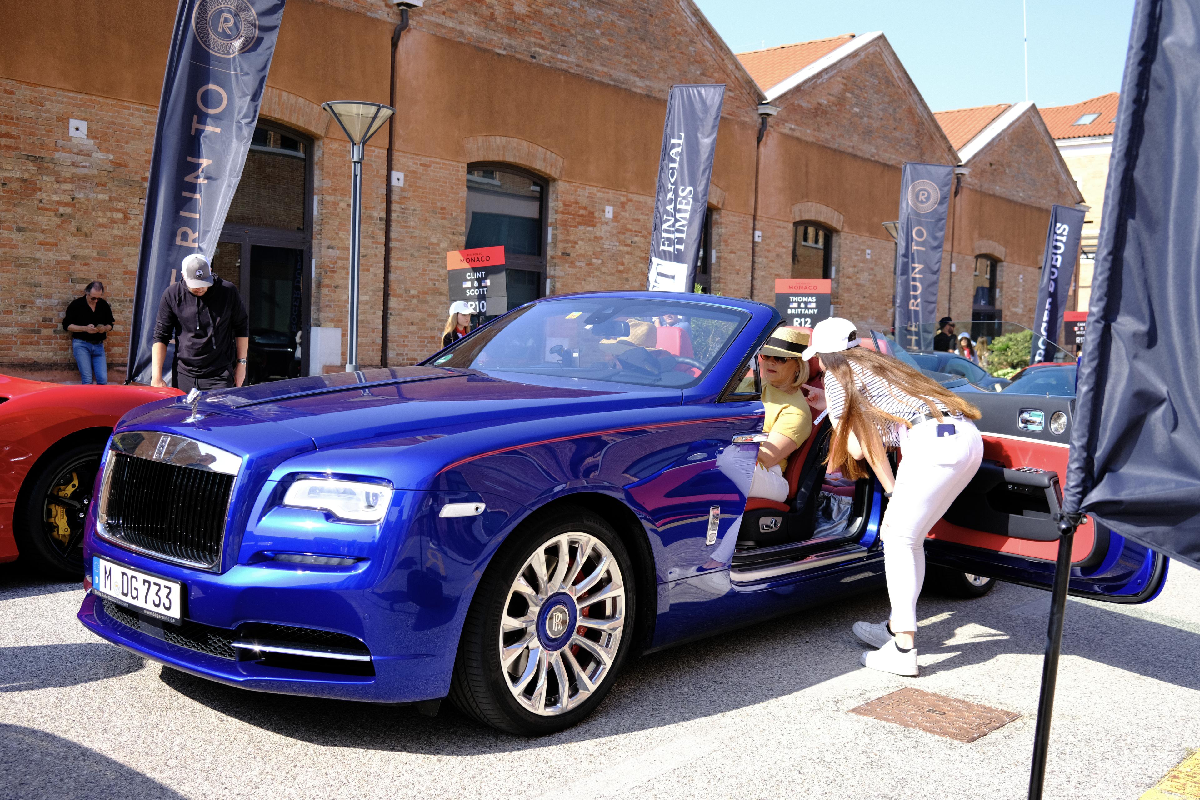 The Rolls Royce with friends of Card Lady