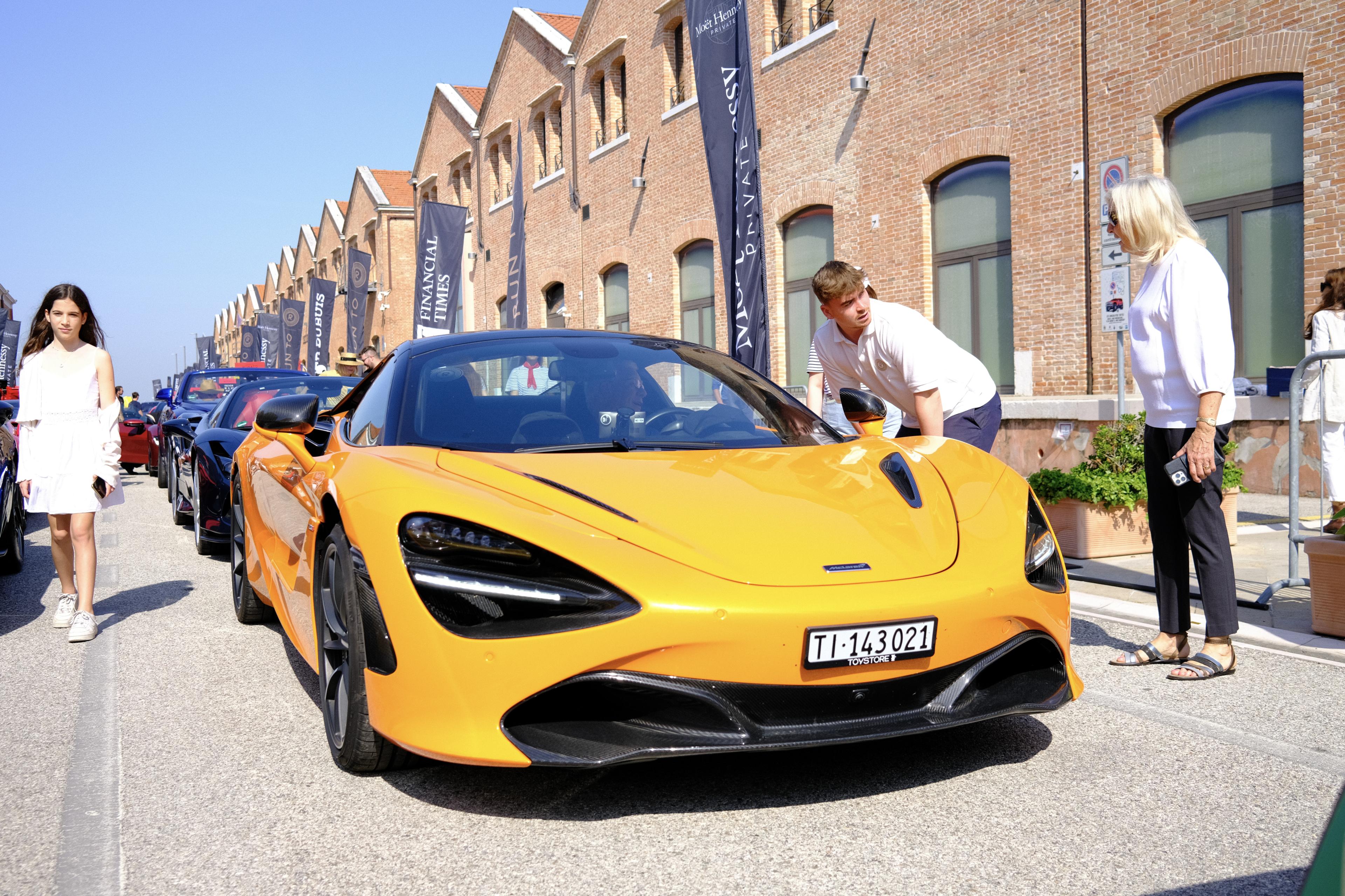 The McLaren 720s with Fred and Gayle from Oregon